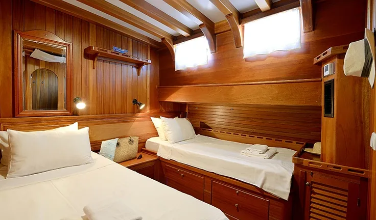 BURC-U ZAFER Twin cabin