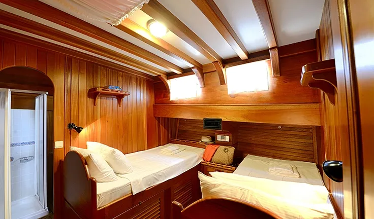 BURC-U ZAFER Twin cabin