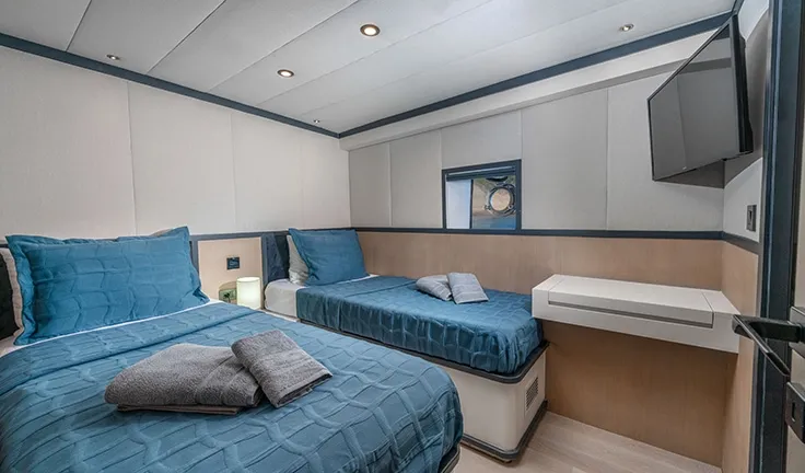 CALM DOWN Twin cabin