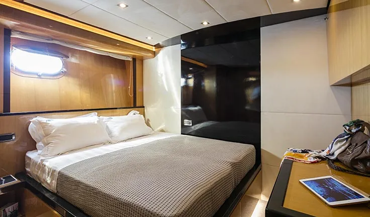 CANT REMEMBER Double cabin