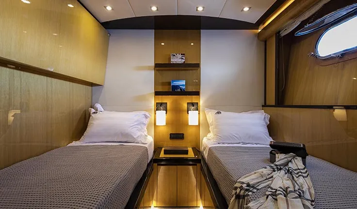 CANT REMEMBER Twin cabin