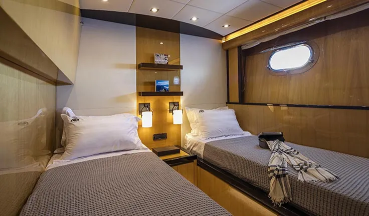CANT REMEMBER Twin cabin