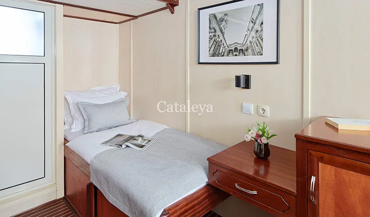 CATALEYA Double cabin