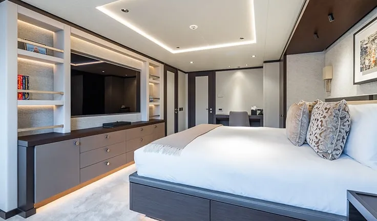 EMERALD Master cabin