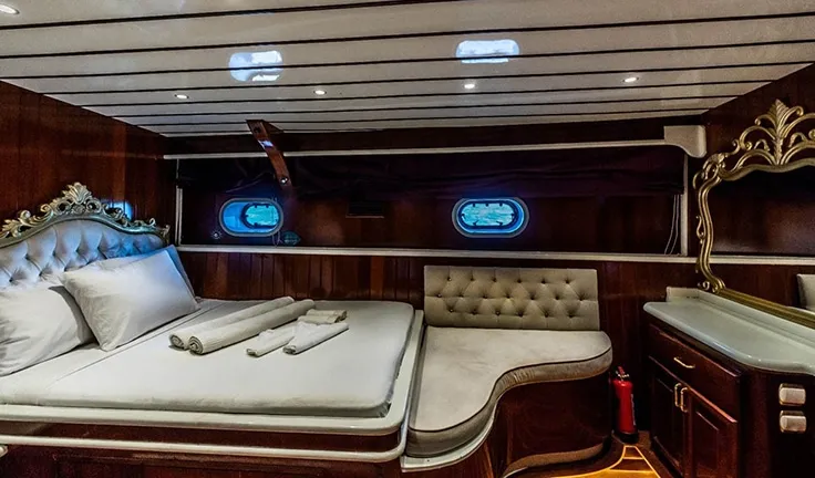 ESMA SULTAN Twin cabin