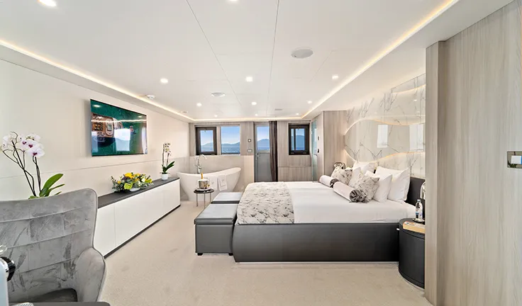 FREEDOM Master cabin