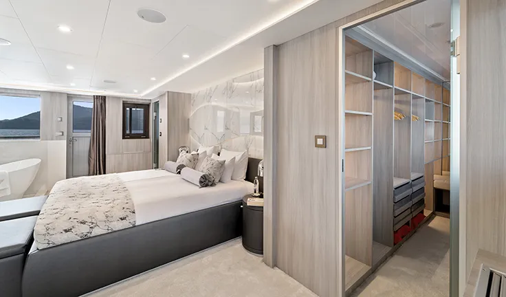 FREEDOM Master cabin