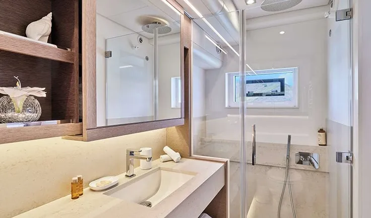 FRENCH WEST Bathroom