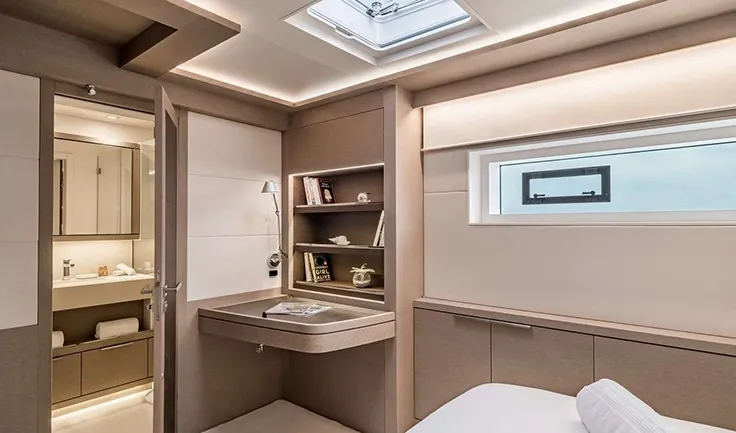 FRENCH WEST Double cabin