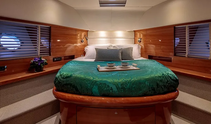 GEORGE V Double cabin