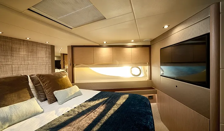 HIDEAWAY Double cabin