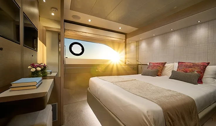 HIDEAWAY Double cabin