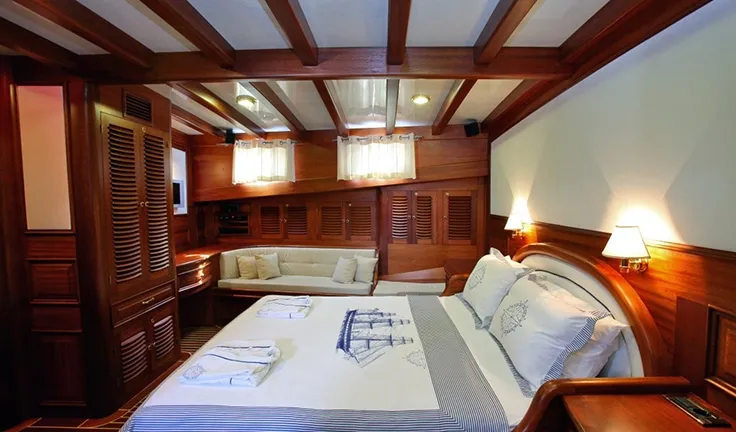 KAYA GUNERI 4 Master cabin
