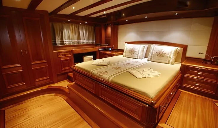 KAYA GUNERI 5 Master cabin