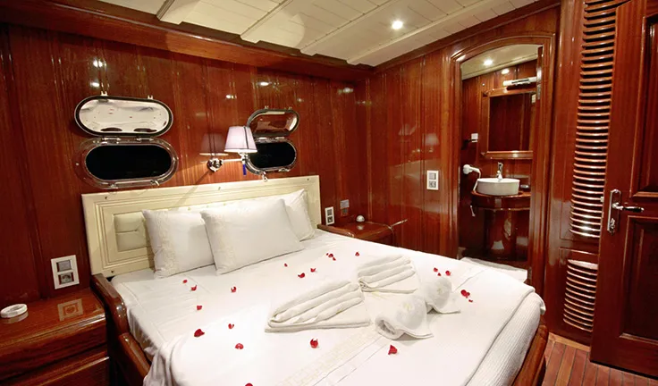KAYA GUNERI PLUS Double cabin