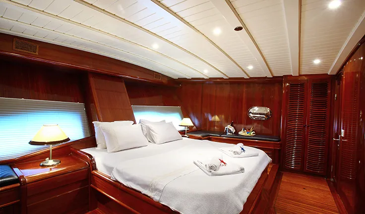KAYA GUNERI PLUS Master cabin