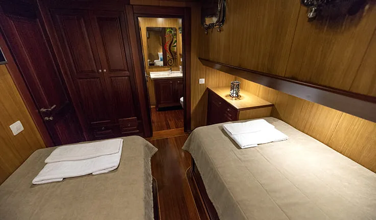 KAYHAN 3 Twin cabin