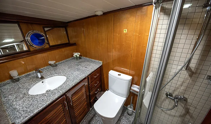KAYHAN 8 Bathroom