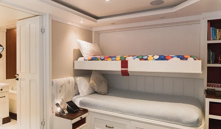 LADY TRUDY Twin cabin