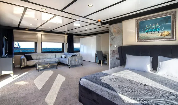LIMITLESS Double cabin