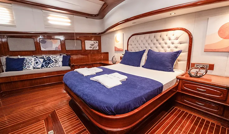 LUCE DEL MARE Master cabin