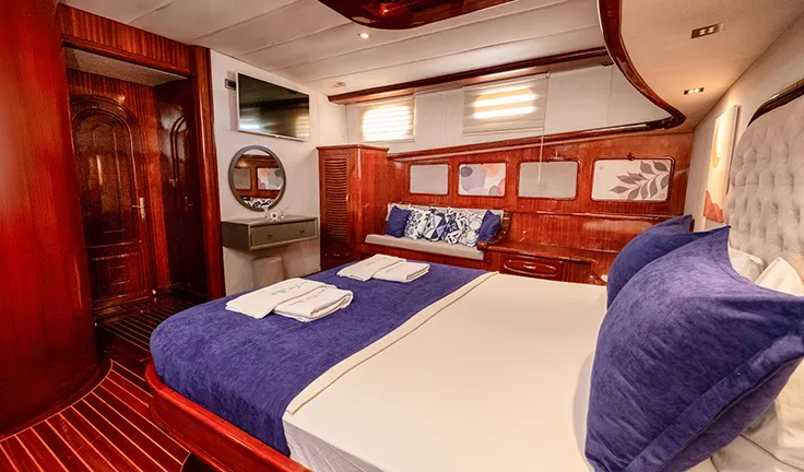 LUCE DEL MARE Master cabin