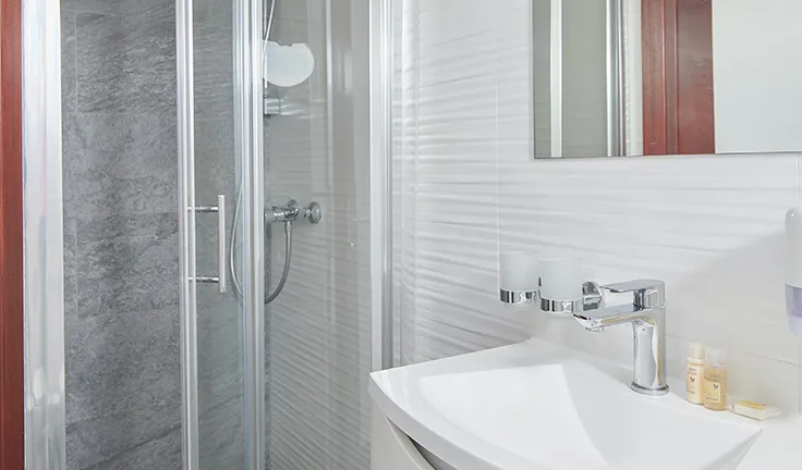 LUPUS MARE Bathroom