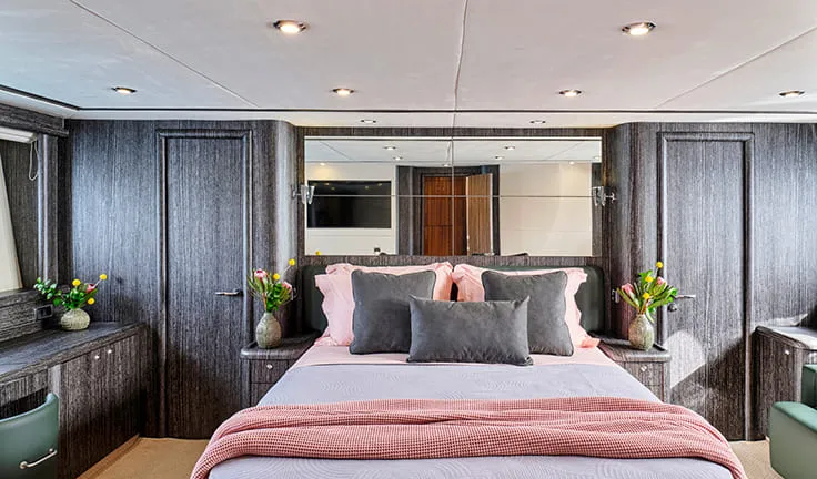 M FIVE Master cabin