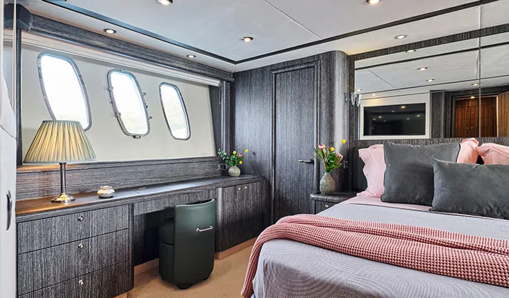 M FIVE Master cabin