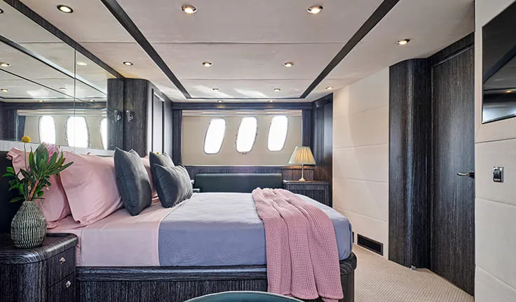 M FIVE Master cabin