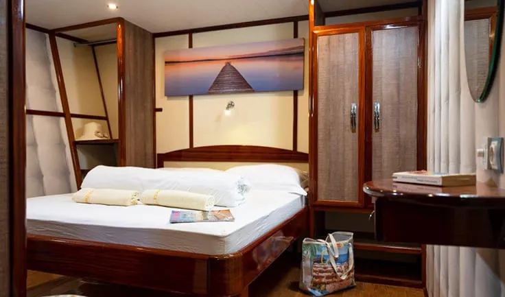 MENDULA Double cabin