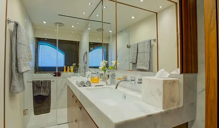 MIKEL ANGELO Bathroom