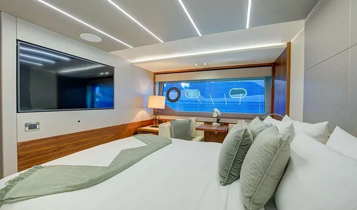 MIKEL ANGELO Double cabin
