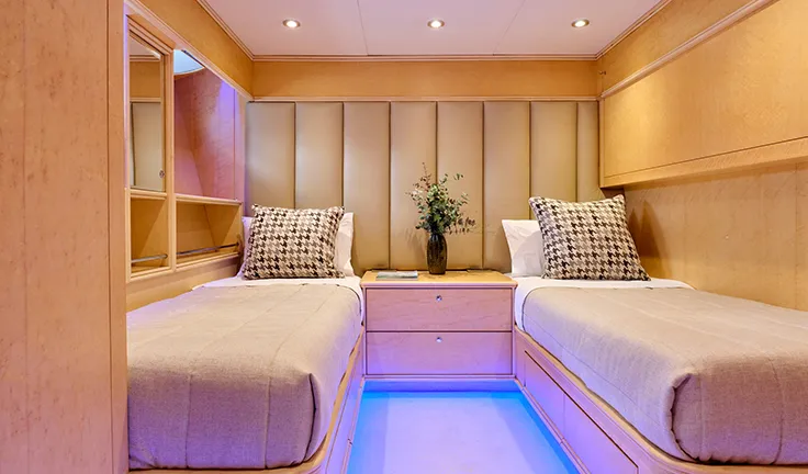 MOBIUS Twin cabin with pullman berth