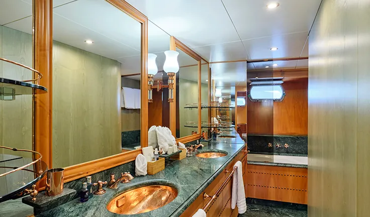 MOBIUS VIP cabin ensuite