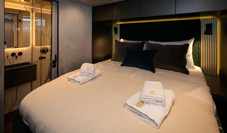 MR.SI Double cabin