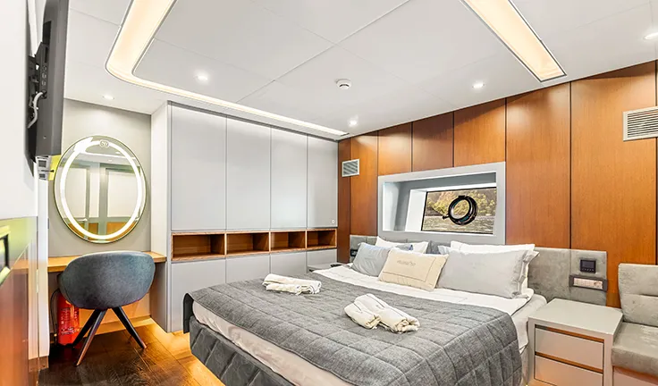 NORTH WIND Double cabin