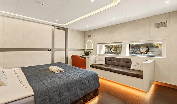 NORTH WIND Double cabin