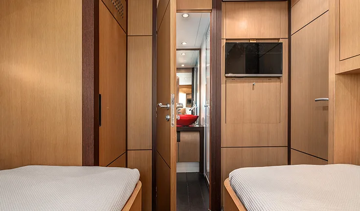 ONE Twin cabin