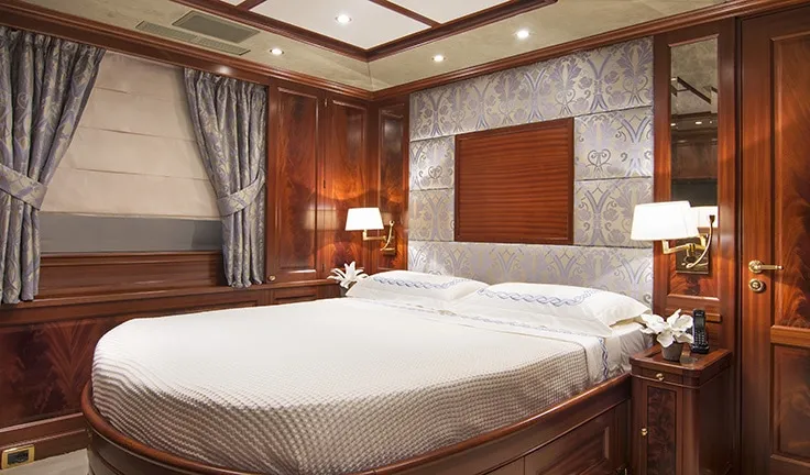 OPTION B Double cabin