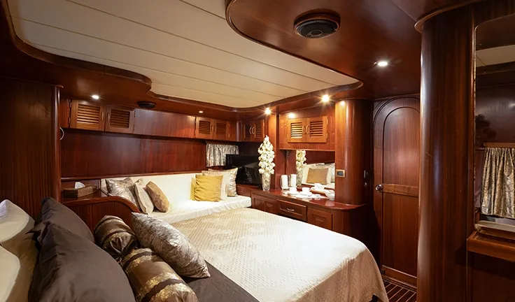 PACHA Master cabin