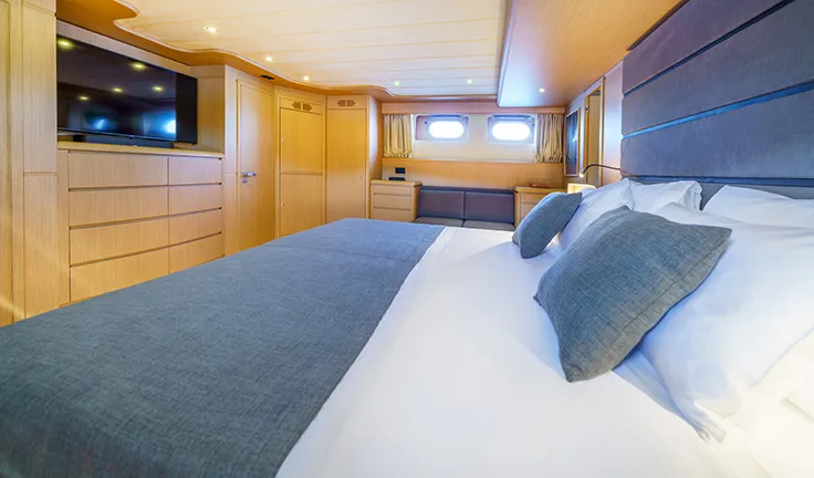PHANTOM Master cabin