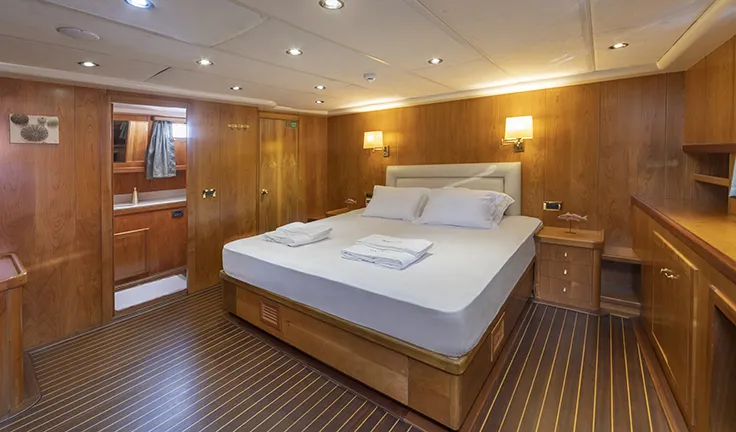 QUEEN OF SEA Double cabin