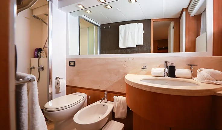 SERENITY III Bathroom