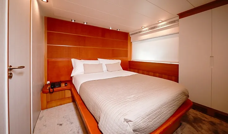 SERENITY III Double cabin
