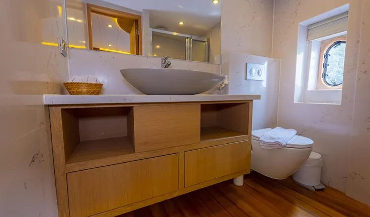 SIMAY M Bathroom
