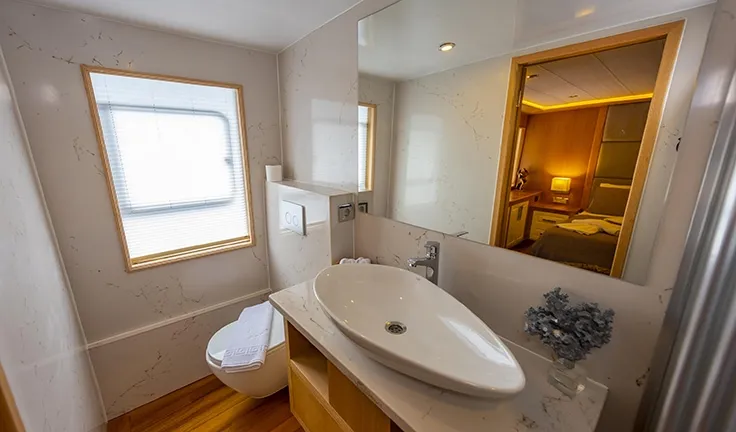 SIMAY M Bathroom