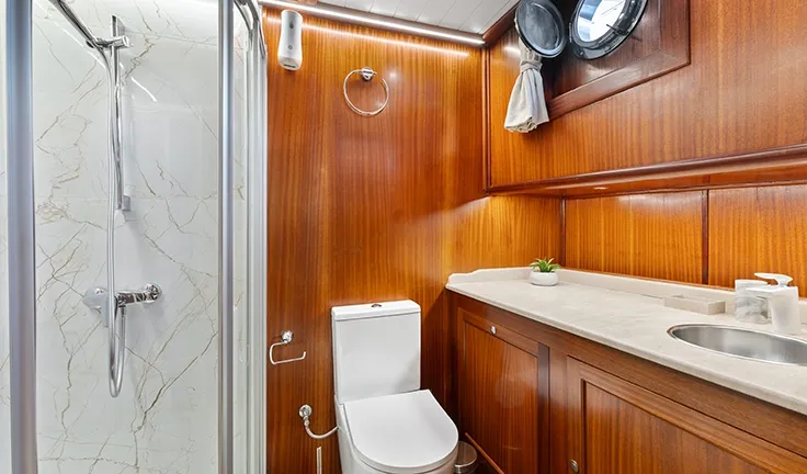 SMART SPIRIT Bathroom