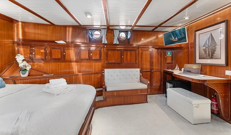 SMART SPIRIT Master cabin