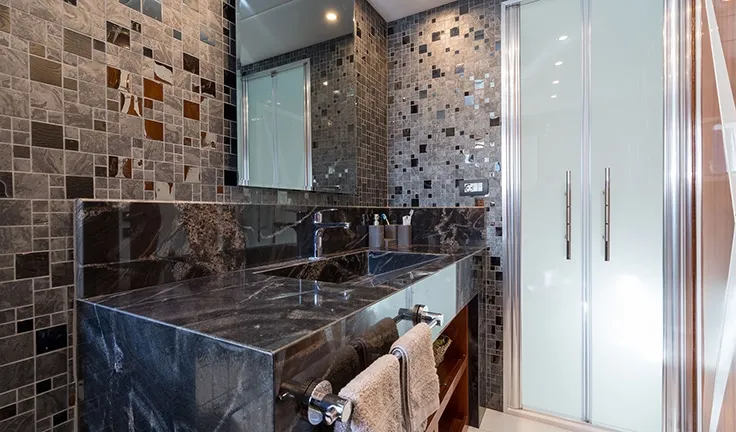 SON OF WIND Bathroom